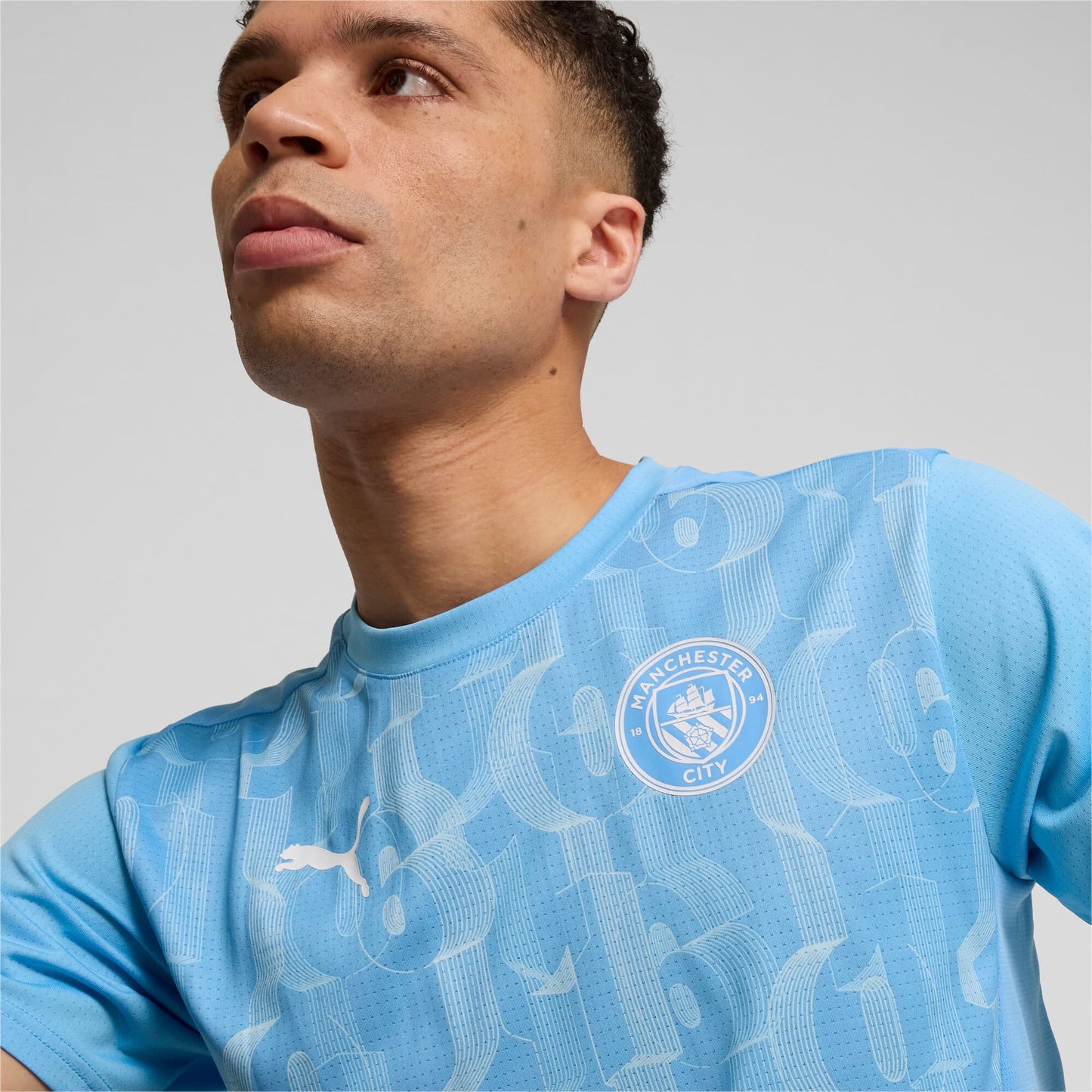 Manchester City Pre-match Jersey 2024/25