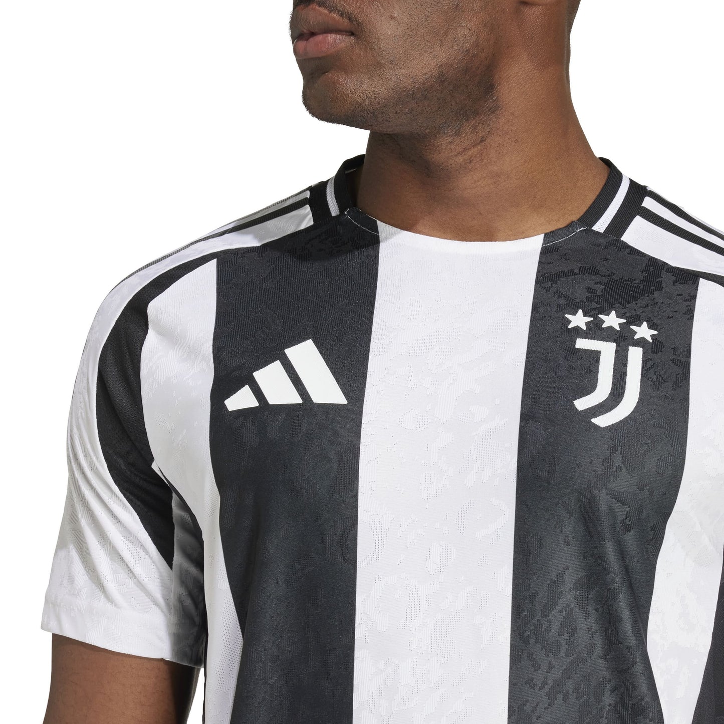 Juventus Authentic Player Home Jersey 2024/25