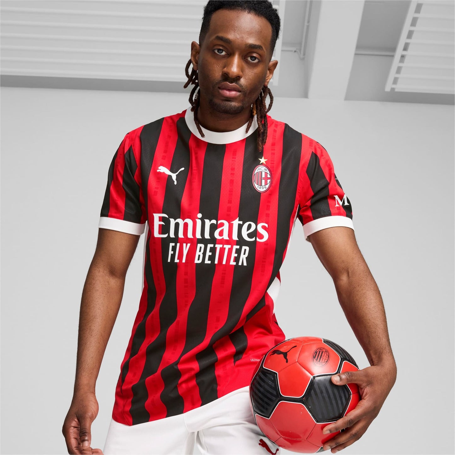 AC Milan Authentic Player Home Jersey 2024/25